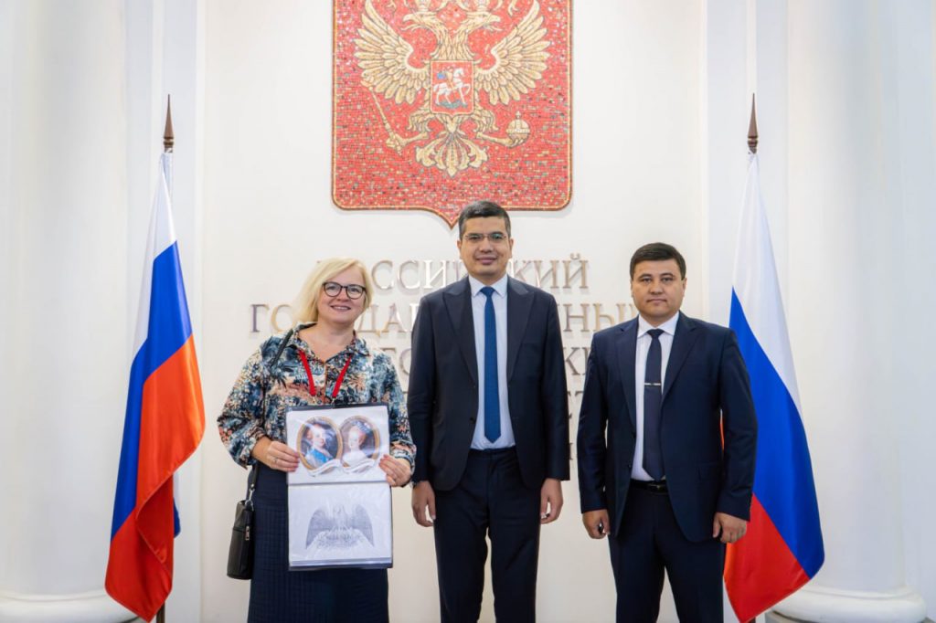 Андижанский институт иностранных языков пригласил герценовских студентов в международный языковой лагерь